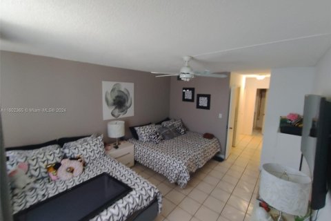 Copropriété à vendre à Aventura, Floride: 1 chambre, 82.4 m2 № 1220886 - photo 7