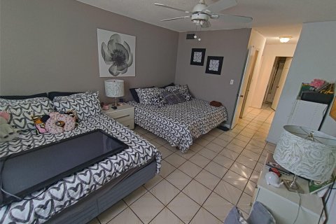 Copropriété à vendre à Aventura, Floride: 1 chambre, 82.4 m2 № 1220886 - photo 4