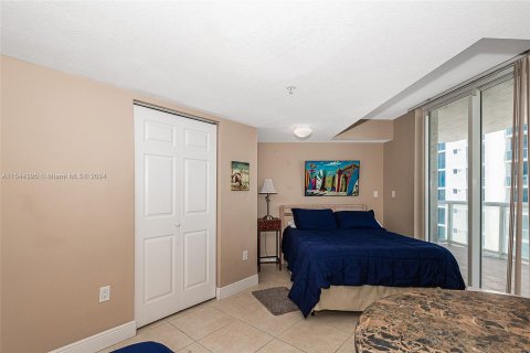 Copropriété à vendre à Sunny Isles Beach, Floride: 2 chambres, 135.64 m2 № 1162438 - photo 20