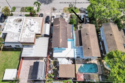 Casa en venta en Fort Lauderdale, Florida, 3 dormitorios, 154.96 m2 № 1294167 - foto 3