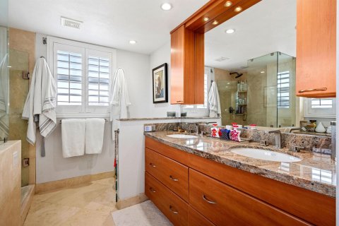 Copropriété à vendre à Ocean Ridge, Floride: 3 chambres, 208.38 m2 № 984301 - photo 12