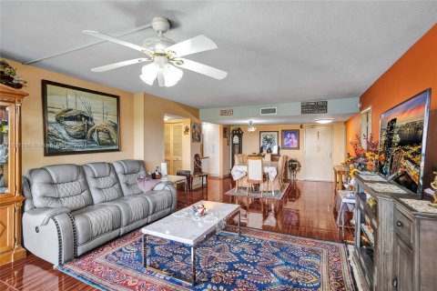 Copropriété à vendre à Coral Springs, Floride: 2 chambres, 120.77 m2 № 1333674 - photo 14