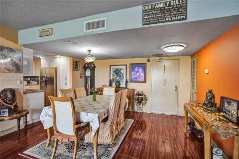 Copropriété à vendre à Coral Springs, Floride: 2 chambres, 120.77 m2 № 1333674 - photo 15