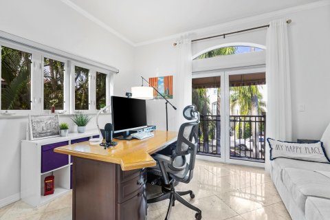 Copropriété à vendre à Fort Lauderdale, Floride: 3 chambres, 166.67 m2 № 742224 - photo 15