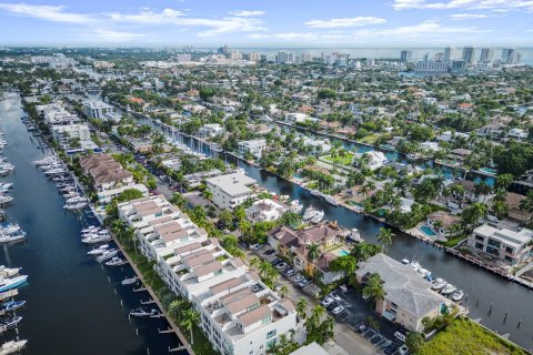 Condominio en venta en Fort Lauderdale, Florida, 3 dormitorios, 166.67 m2 № 742224 - foto 4