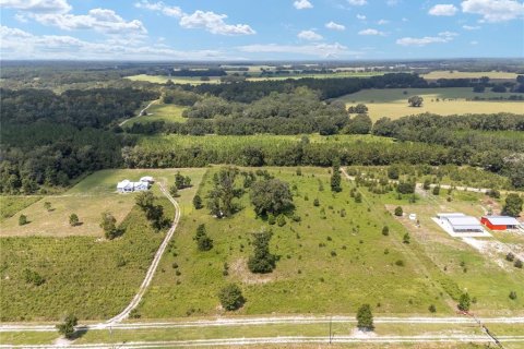 Terreno en venta en High Springs, Florida № 1334415 - foto 2