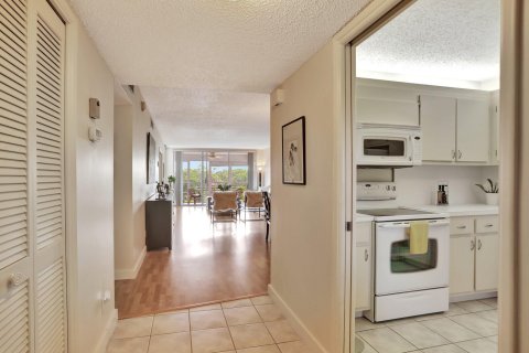 Condominio en venta en Pompano Beach, Florida, 2 dormitorios, 112.97 m2 № 1146965 - foto 30