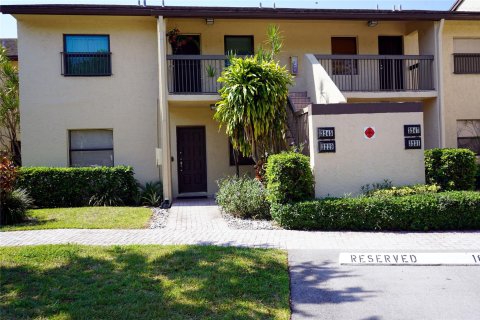 Copropriété à vendre à Coconut Creek, Floride: 2 chambres, 103.12 m2 № 1216282 - photo 29