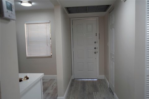 Condominio en venta en Coconut Creek, Florida, 2 dormitorios, 103.12 m2 № 1216282 - foto 24