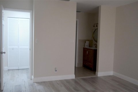 Condominio en venta en Coconut Creek, Florida, 2 dormitorios, 103.12 m2 № 1216282 - foto 20