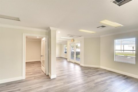 Appartement à louer à Bradenton, Floride: 1 chambre, 128.21 m2 № 1341127 - photo 9