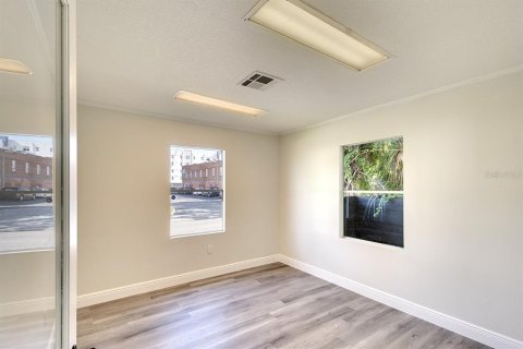 Apartamento en alquiler en Bradenton, Florida, 1 dormitorio, 128.21 m2 № 1341127 - foto 8