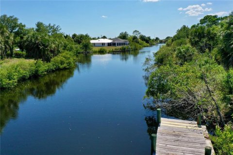 Terreno en venta en Port Charlotte, Florida № 1220123 - foto 4