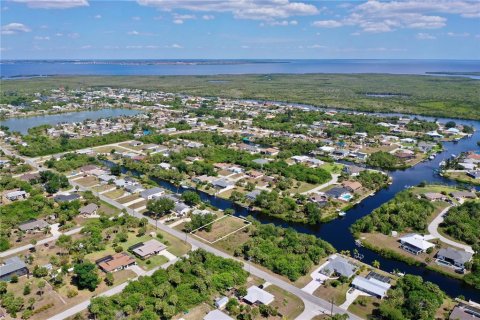 Terreno en venta en Port Charlotte, Florida № 1220123 - foto 5