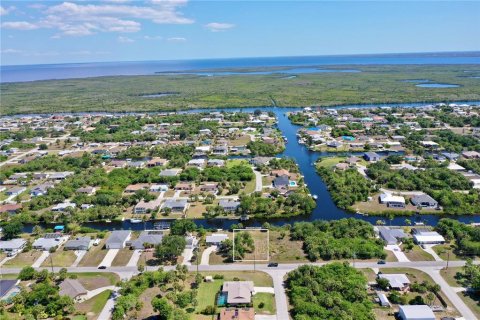 Terreno en venta en Port Charlotte, Florida № 1220123 - foto 16