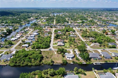 Terreno en venta en Port Charlotte, Florida № 1220123 - foto 17