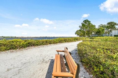 Copropriété à vendre à Palm City, Floride: 3 chambres, 182.92 m2 № 860977 - photo 16