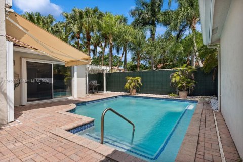 Villa ou maison à vendre à Hollywood, Floride: 4 chambres, 167.04 m2 № 1145701 - photo 3