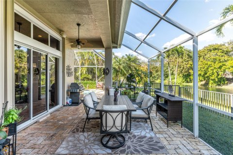 Casa en venta en Coral Springs, Florida, 4 dormitorios, 256.22 m2 № 1128831 - foto 18