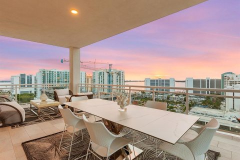 Condominio en venta en Sarasota, Florida, 3 dormitorios, 343.74 m2 № 934855 - foto 5