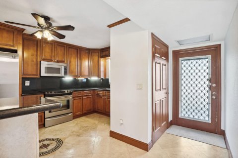 Condo in Deerfield Beach, Florida, 2 bedrooms  № 1171383 - photo 27