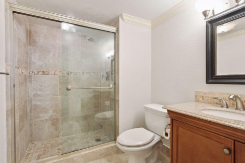 Condo in Deerfield Beach, Florida, 2 bedrooms  № 1171383 - photo 23