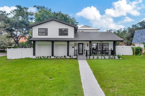 Villa ou maison à vendre à Tampa, Floride: 4 chambres, 212.75 m2 № 1338404 - photo 29