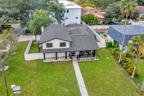 Villa ou maison à vendre à Tampa, Floride: 4 chambres, 212.75 m2 № 1338404 - photo 27