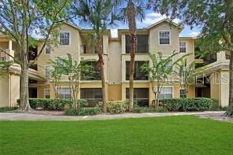 Condominio en venta en Orlando, Florida, 2 dormitorios, 103.31 m2 № 937573 - foto 2