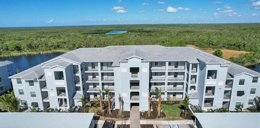 Condominio en Punta Gorda, Florida, 2 dormitorios  № 854753