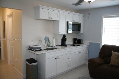 Casa en venta en Key Largo, Florida, 4 dormitorios, 202.53 m2 № 744040 - foto 9