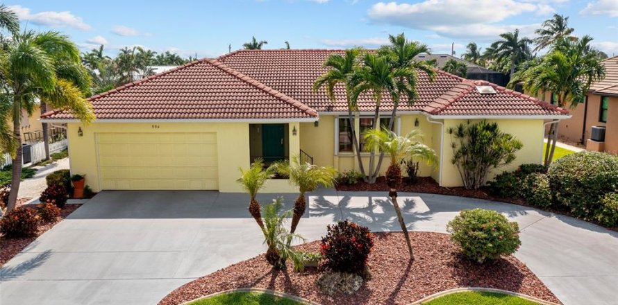 Villa ou maison à Punta Gorda, Floride 3 chambres, 214.7 m2 № 1341781