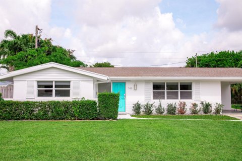 House in North Palm Beach, Florida 2 bedrooms, 130.53 sq.m. № 1151418 - photo 20