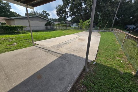 House in Tampa, Florida 3 bedrooms, 82.68 sq.m. № 1354319 - photo 11