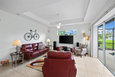 Casa en venta en North Port, Florida, 3 dormitorios, 188.41 m2 № 1258772 - foto 15