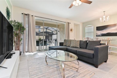 Adosado en venta en Kissimmee, Florida, 6 dormitorios, 216.83 m2 № 1289853 - foto 7