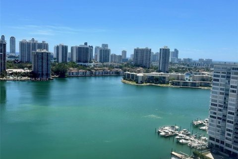 Condominio en venta en Aventura, Florida, 2 dormitorios, 106.19 m2 № 1118897 - foto 4