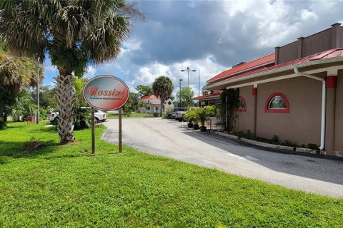 Immobilier commercial à vendre à Port Charlotte, Floride: 214.51 m2 № 881056 - photo 29