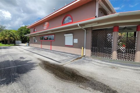 Propiedad comercial en venta en Port Charlotte, Florida, 214.51 m2 № 881056 - foto 24