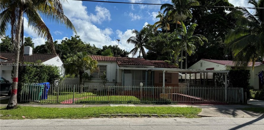 Villa ou maison à Miami, Floride 3 chambres, 95.88 m2 № 1377656