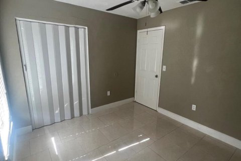 Casa en venta en Sebring, Florida, 3 dormitorios, 120.96 m2 № 910112 - foto 6