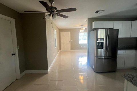 Villa ou maison à vendre à Sebring, Floride: 3 chambres, 120.96 m2 № 910112 - photo 9