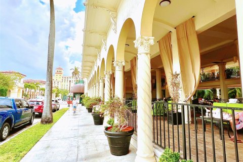 Condo in Palm Beach, Florida, 1 bedroom  № 1016968 - photo 4