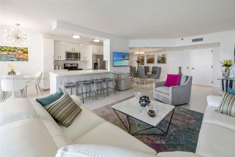 Condo in Aventura, Florida, 3 bedrooms  № 1374385 - photo 4