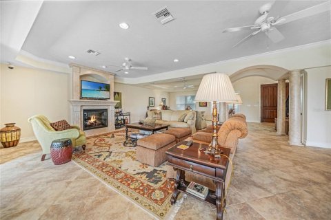 Villa ou maison à vendre à Punta Gorda, Floride: 4 chambres, 374.21 m2 № 1338711 - photo 16