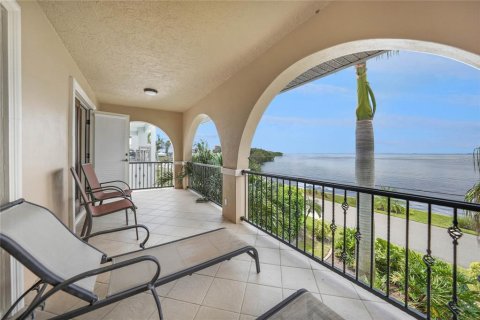 Villa ou maison à vendre à Punta Gorda, Floride: 4 chambres, 374.21 m2 № 1338711 - photo 11