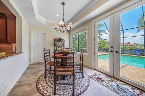 Villa ou maison à vendre à Punta Gorda, Floride: 4 chambres, 374.21 m2 № 1338711 - photo 23