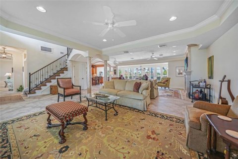 Villa ou maison à vendre à Punta Gorda, Floride: 4 chambres, 374.21 m2 № 1338711 - photo 14