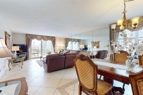 Condominio en venta en Hollywood, Florida, 2 dormitorios, 128.76 m2 № 843396 - foto 17