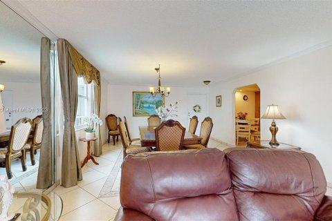 Condominio en venta en Hollywood, Florida, 2 dormitorios, 128.76 m2 № 843396 - foto 19